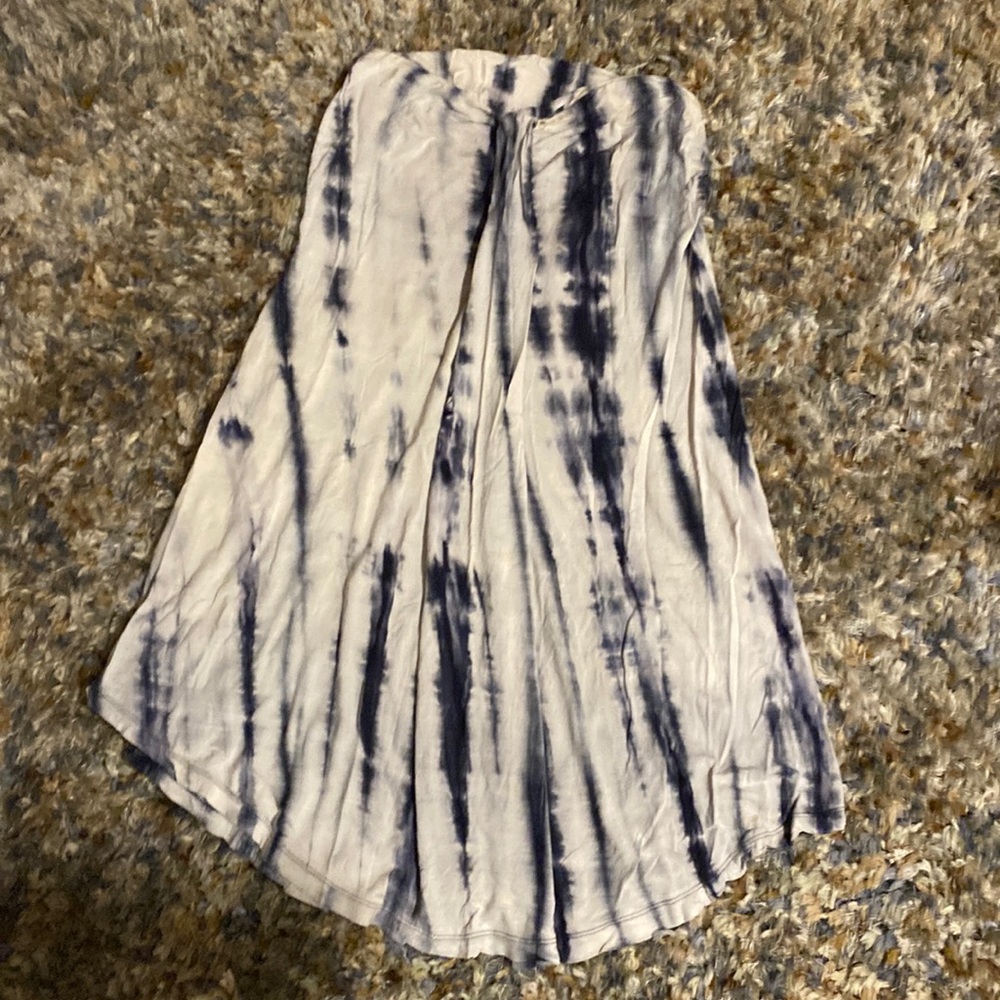 flowy dress